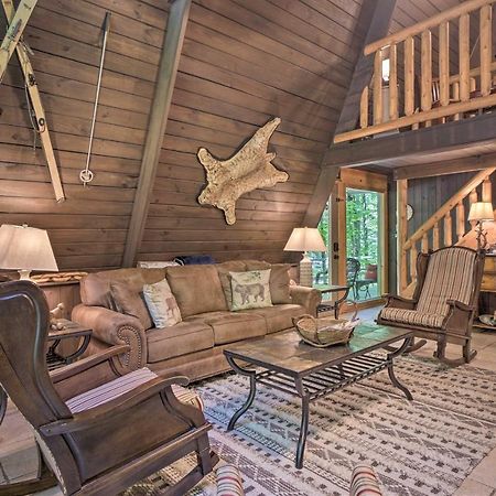 Snuggle Inn In The Heart Of Chalet Village! Gatlinburg Dış mekan fotoğraf