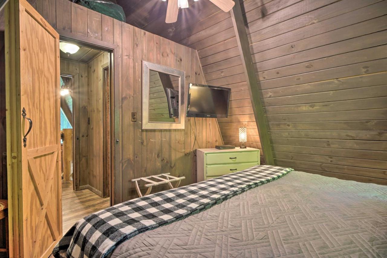 Snuggle Inn In The Heart Of Chalet Village! Gatlinburg Dış mekan fotoğraf
